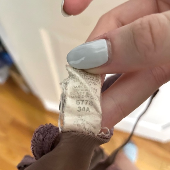 Felina Lingerie Lace Bra Size 34A - Picture 7 of 7